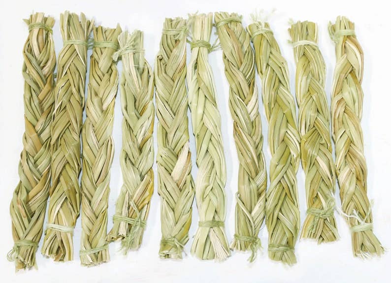 Sweetgrass Braid 4–5 Inch – Sacred Grass for Blessing, Smudging & Positive Energy